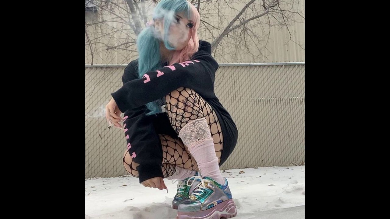 Blurry - Wavehi  (Feat. Sadfriendd)