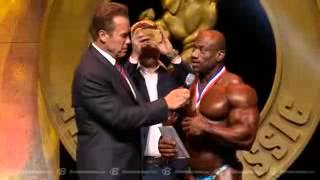 2015 Arnold Classic Champion Dexter Jackson with Arnold Schwarzenegger
