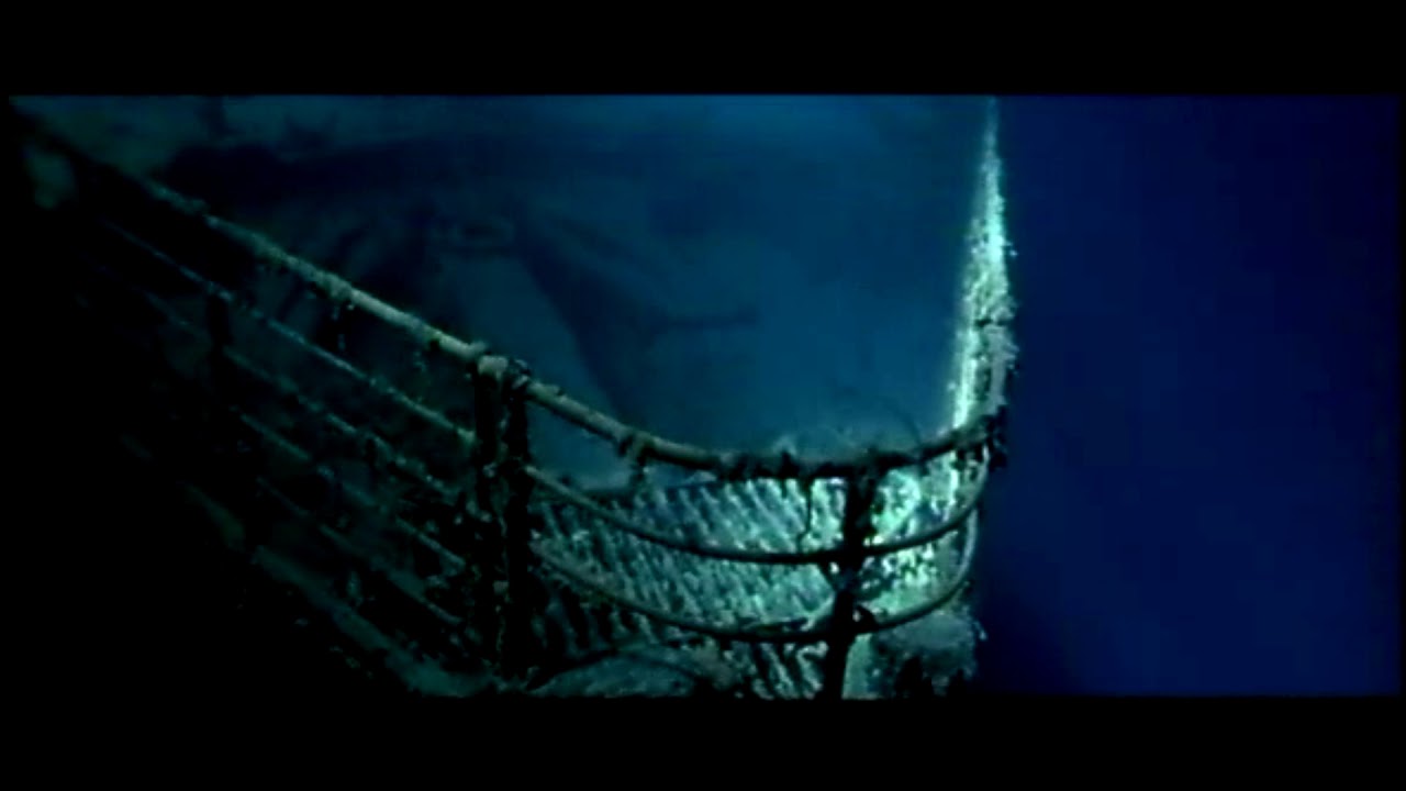 James Cameron S Titanic Explorer Visiting The Wreck Youtube