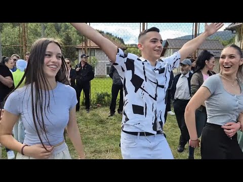 Ljepotice Sarajeva Kolo Vode Delijaš Kod Trnova Amko Bend Bosanski Teferič