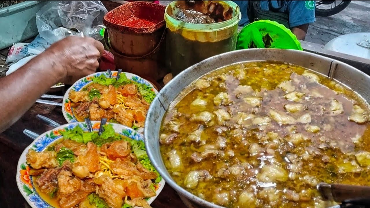 BAPAK INI SUDAH BERJUALAN SEJAK TAHUN 1987 - TAHU CAMPUR PAK PRAMONO KRIAN