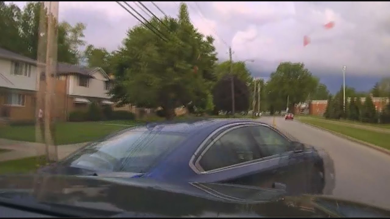 DASHCAM | Ashtabula man carjacks woman in Willoughby in multi-city chase, crashes in Geauga County