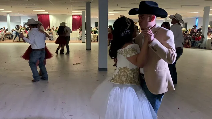 Lesley Sanchez Quinceaera Surprise dance | Baile S...