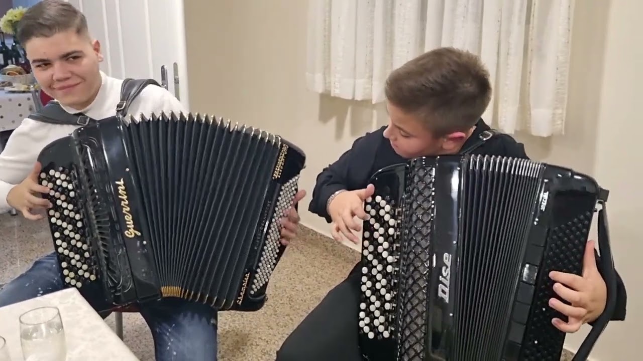 Aca & Rastko - Kumići , provežbavanje🪗🪗