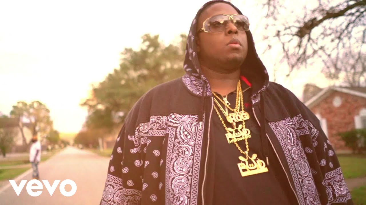 Big Pup - Degree'z Intro (Official Music Video)