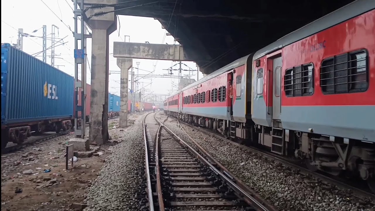 (12716) Sachkhand Express (Amritsar - Hazur Sahib Nanded)