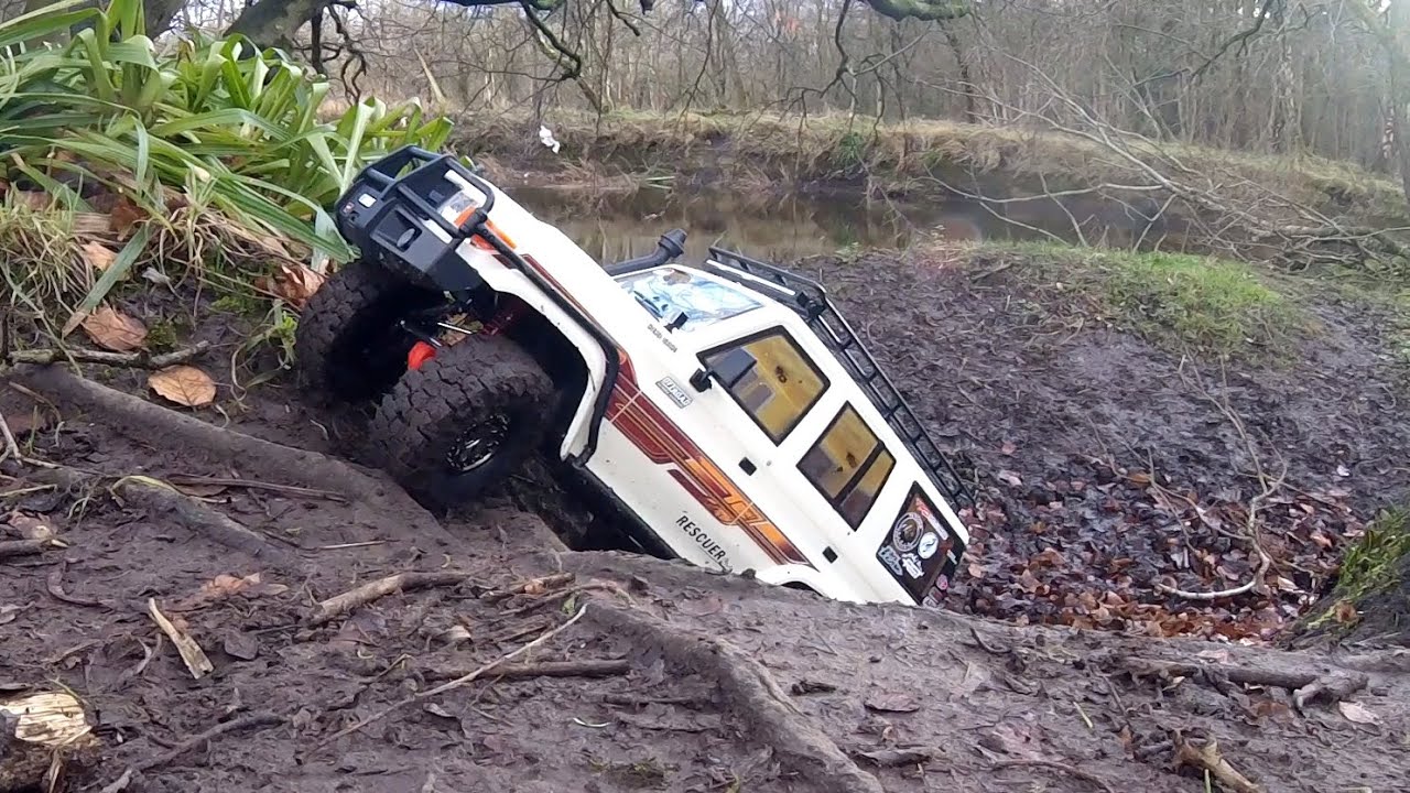 RGT 86190 Rescuer; Toyota Land Cruiser 76; OFF-ROAD test.