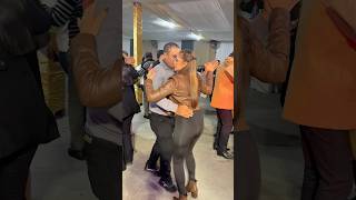 Excelentes bailarines al ritmo de las #cumbias #sonideras #Rola #sonidera #FIESTAS