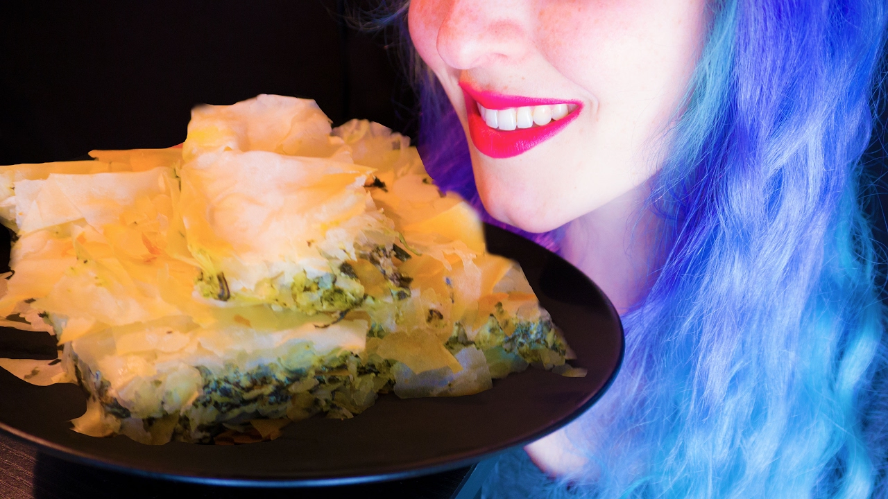 ASMR: Greek Spanakopita | Cheesy Spinach Pie ~ Relaxing Eating Sounds [No Talking | Vegan] 😻