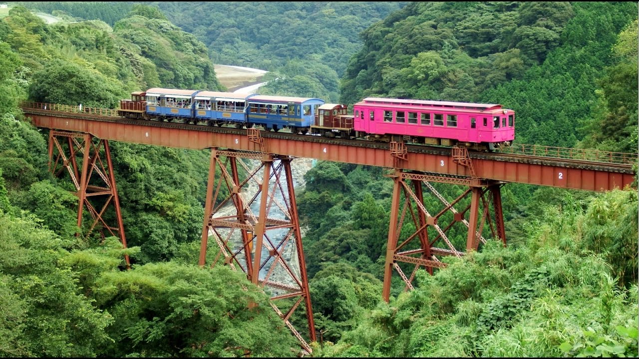 南阿蘇鉄道 立野橋梁を渡るmt 3010形併結のトロッコ列車 ゆうすげ号 Mt 3000形 Youtube