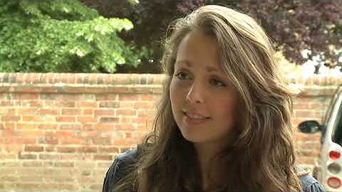 Solution elementary 2nd edition: 1F Making friends