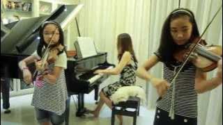 Kiss The Rain - 2 Violins & Piano - Note & Pin Sisters   Mom (โน้ต & พิณ)