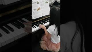 The Highland Fling (Scottish Dance). Piano Town Level 1 Lessons