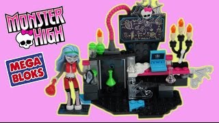 Monster High Mega Bloks Ghoulia Creeperific Lab Playset Review