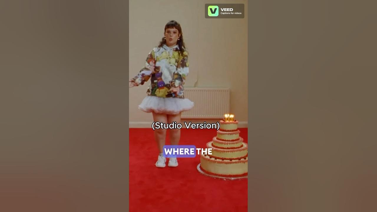 Studio Version Vs. Live Perfomance: Lola Young "Messy" #shorts #messy #LolaYoung #music #live Studio Version Vs. Live Perfomance: Lola Young "Messy" #shorts #messy #LolaYoung #music #live