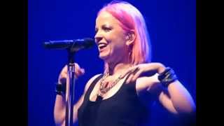 Garbage @ 013 - Tilburg (NL) - 04.11.2015 - 20 Years Queer