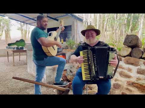Velha Porteira - Hugo Cezar e Vermelho