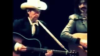 bob dylan with a fantastically beautiful version of that special song 2002