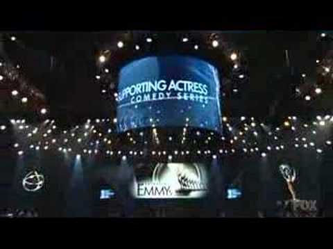Jaime Pressly win Emmy 2007