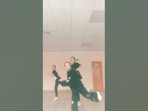 молния моквин - YouTube