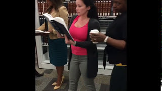 Law students take Mannequin Challenge during Orientation