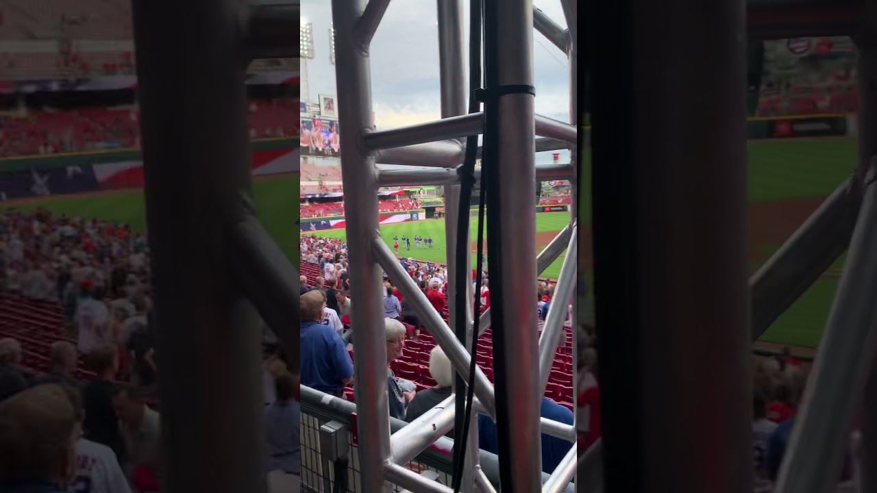 Cincinnati Reds Anthem sung by April Shropshire - 2021