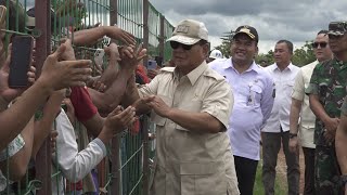 Prabowo Subianto Menteri Pertahanan Berkunjung ke Blora//Antusias Masyarakat Luar bisa