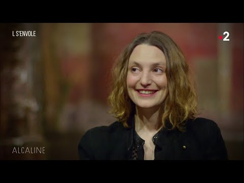 Alcaline, Le Sujet du 18/04 - L s'envole