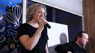 Kateřina Mrlinová a spol, recitál v CoffeeGarden Vsetín 19.5.2022