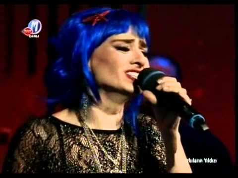 Yıldız Tilbe - Seni O Sanmıştım (CANLI)