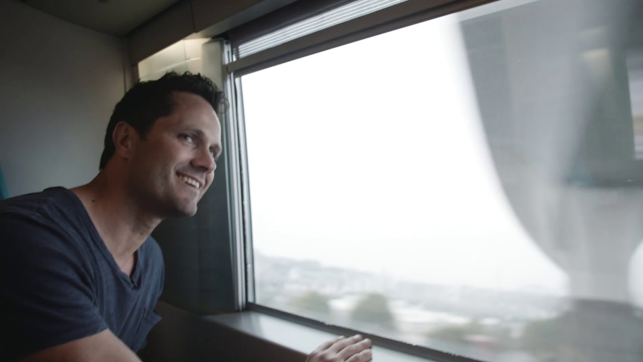 port power fixture Shanghai how to: High-speed Maglev airport train