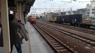 5801次郵輪式專車大甲站停車
