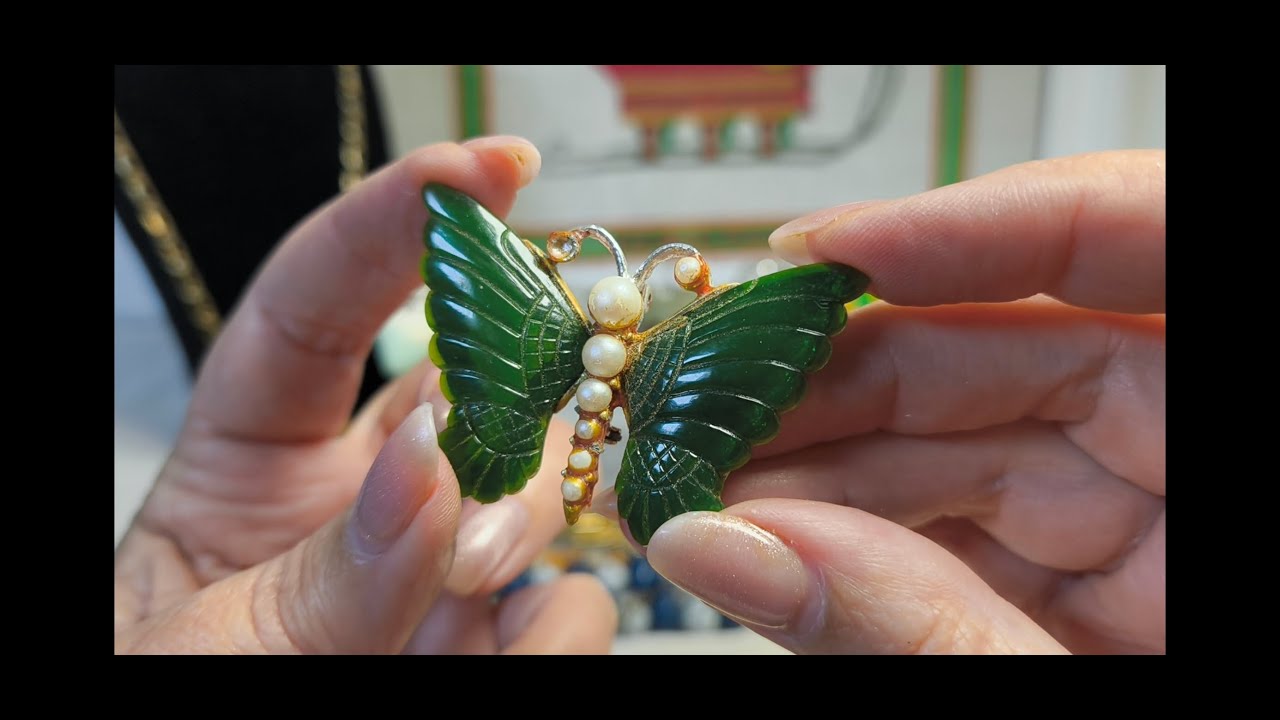 Розпаковка посилки з вінтажними прикрасами.Багато цікавого.