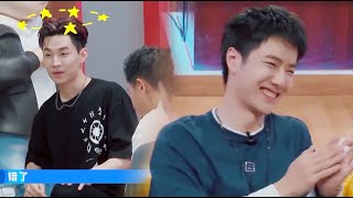 The four captains play games: Henry becomes a black hole in the game, and Wang Yibo keeps laughing