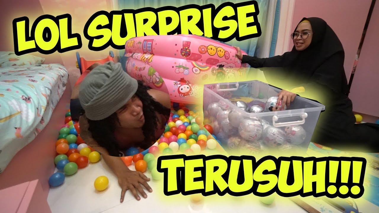 ria ricis unboxing lol surprise