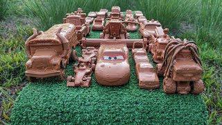 Clean up muddy minicars & disney car convoys! Play in the garden