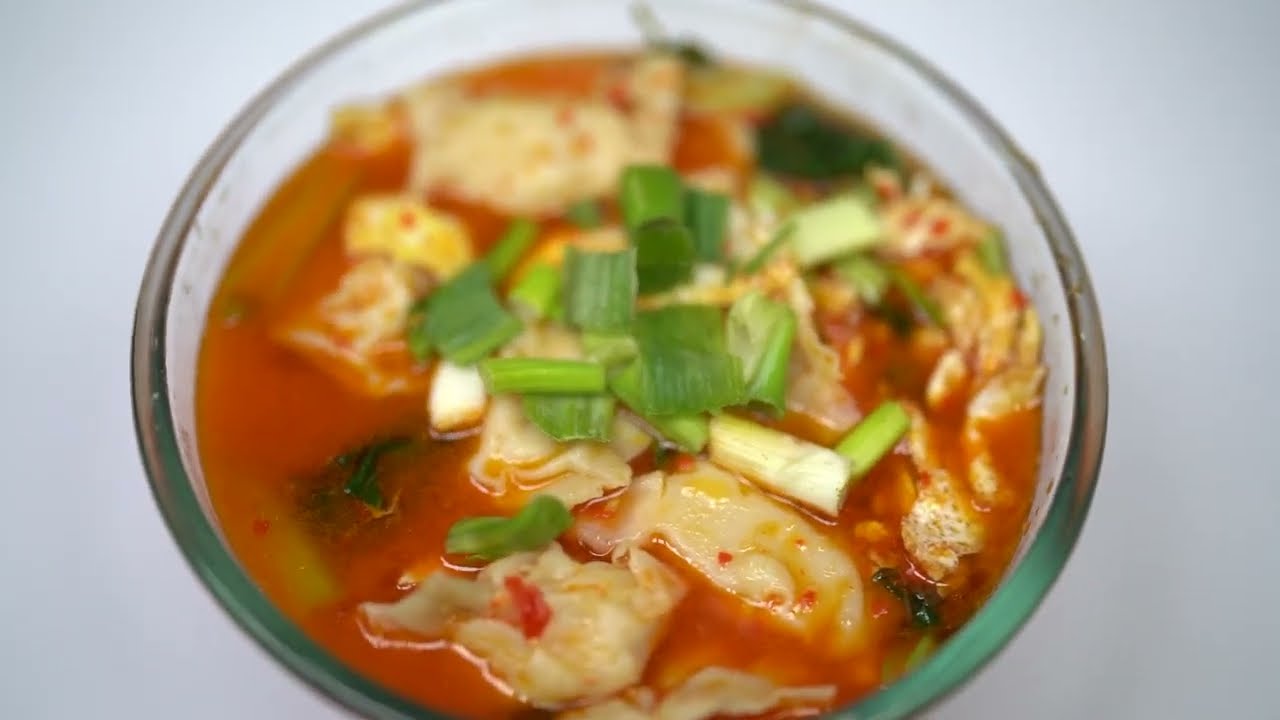 Ide jualan di musim hujan, pedas hangat gurih bikin nagih