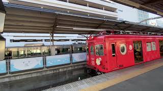 JR紀勢線227系1000番台と南海7100系発車！　和歌山市駅