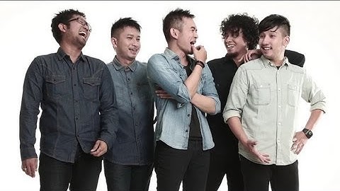Samsons - Di Ujung Jalan (Lyrics Video HD)
