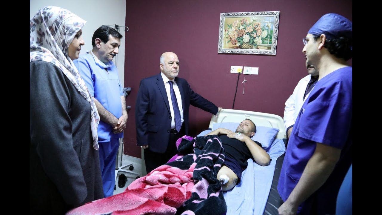 الدكتور حيدر العبادي يتفقد جرحى قواتنا البطلة في مركز زراعة الاطراف الصناعية بمستشفى ابن سينا