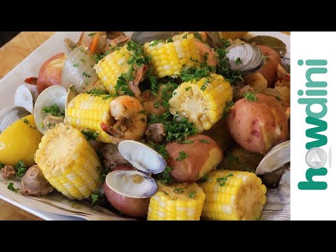 How to make a clam boil