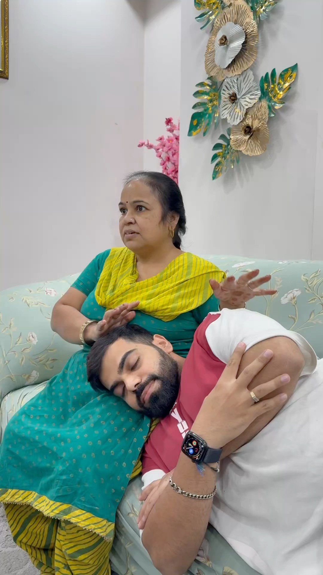 Ye dusri mummy kaha say aai #shorts #youtubeshorts #gauravaroravlogs