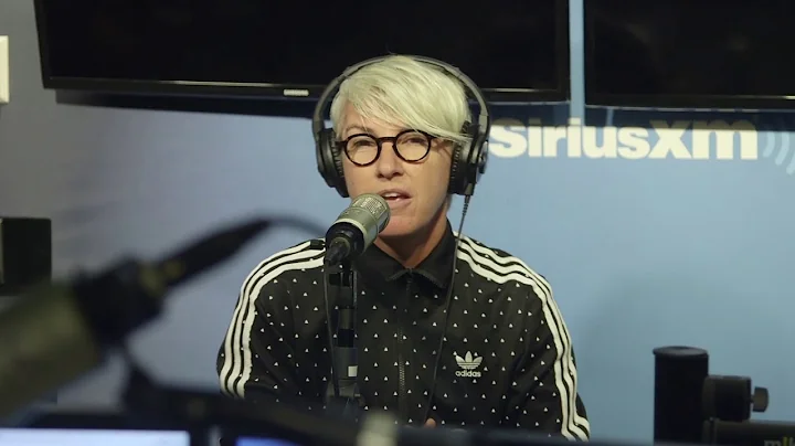 Stacey Griffith & Bobby Flay on SoulCycle & Cookin...