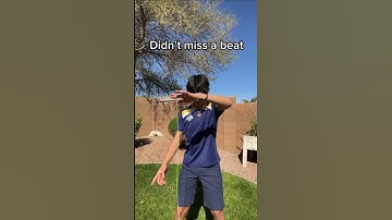 Mother PERFECTLY SYNCED yoyo tricks!!!