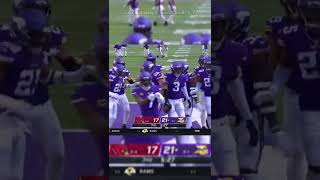 Harrison Smith INT 😤