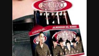 Watch Siggno Mi Forma De Sentir video