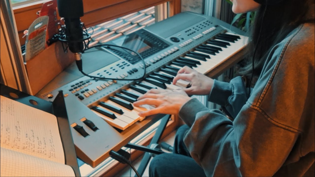 A song about feelings on New Year’s Eve (electric piano version)