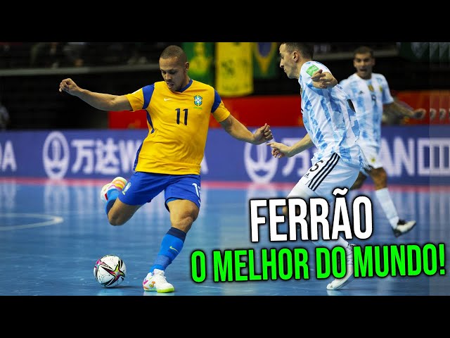 Melhor do mundo no futsal, Ferrão busca repetir feitos de Falcão e