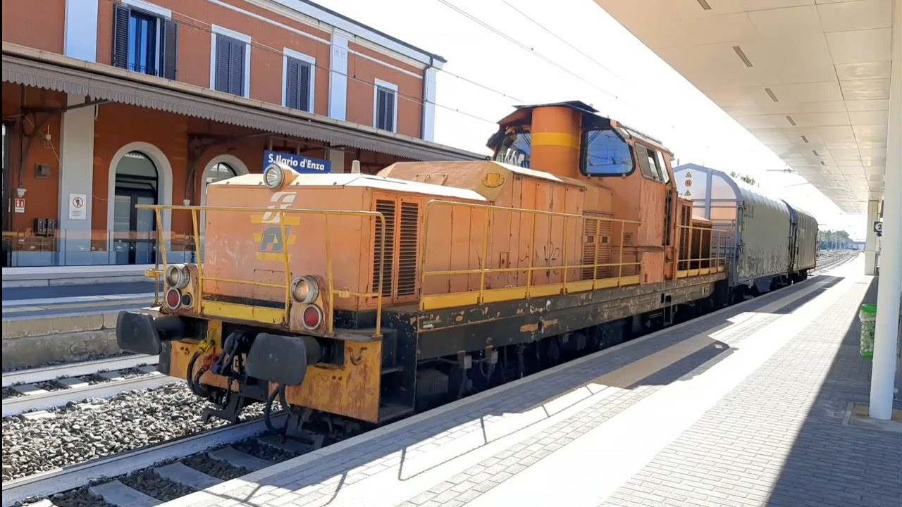Spettacolari passaggi di Treni a Sant'ilario d'Enza - parte 2