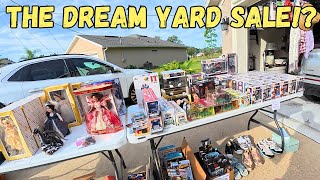 видео: На этой распродаже во дворе в конце дня всё ещё было... Угадайте, почему картинка: На этой распродаже во дворе в конце дня всё ещё было... Угадайте, почему